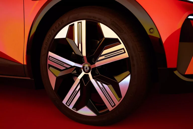 renault-meganeetech-fotogaleri